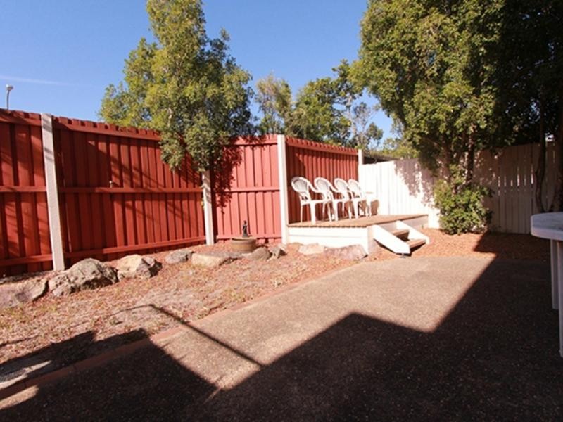 121 Golden Ave, Calamvale QLD 4116