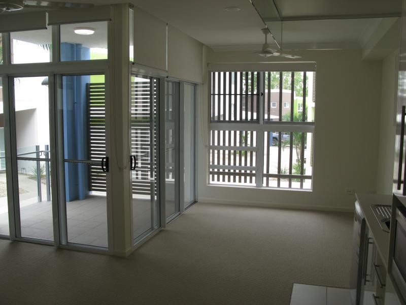 65 Manooka Drive, Cannonvale QLD 4802