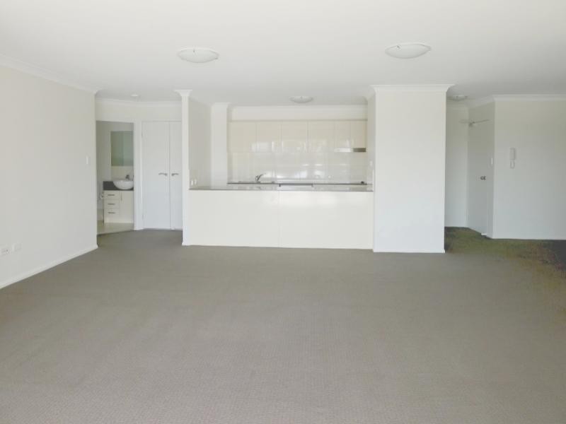 35 Hamilton Road, Moorooka QLD 4105