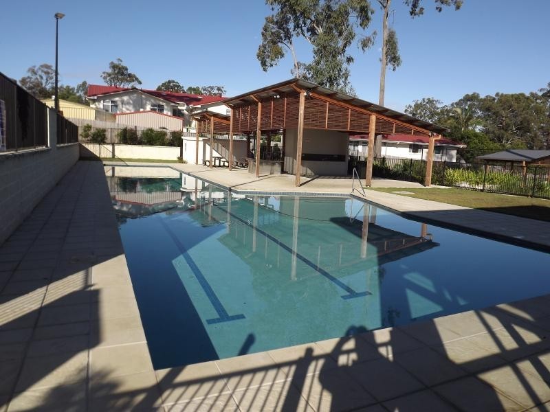 85 Nottingham Rd, Calamvale QLD 4116
