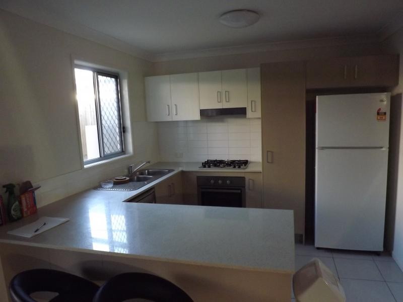 85 Nottingham Rd, Calamvale QLD 4116