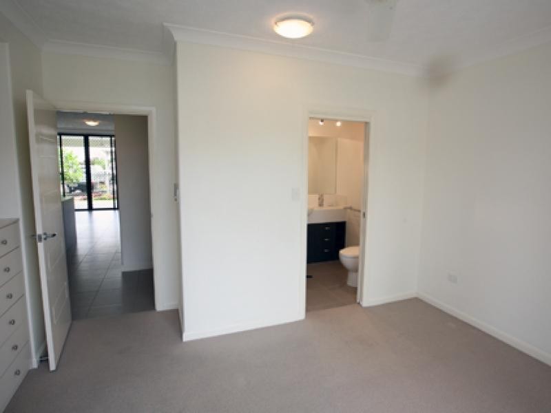 111-119 Bowen Road, Rosslea QLD 4812