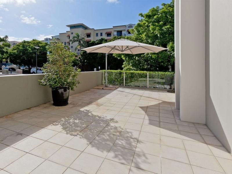 42 NEWSTEAD TERRACE, Newstead QLD 4006