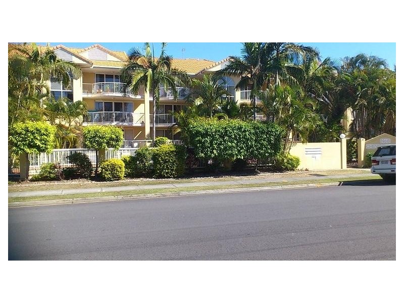 Chevron Island QLD 4217