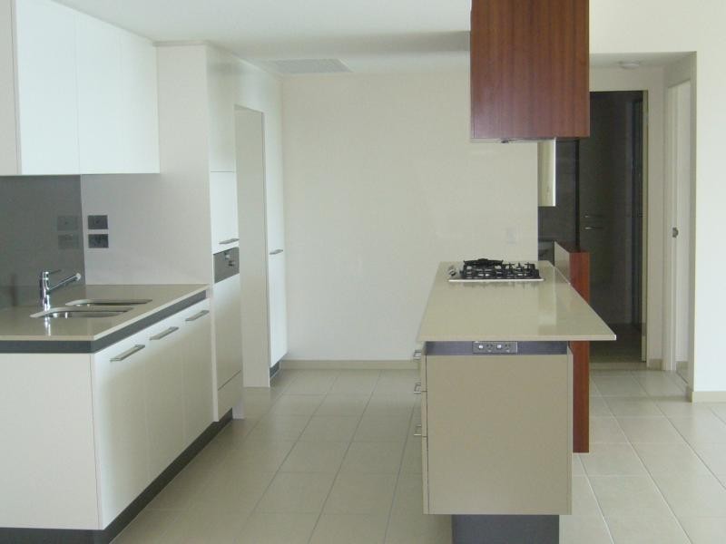 6 Mariners Drive, Townsville City QLD 4810