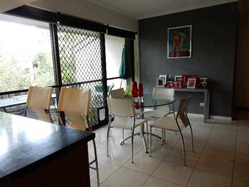 111 Markeri Street, Mermaid Waters QLD 4218