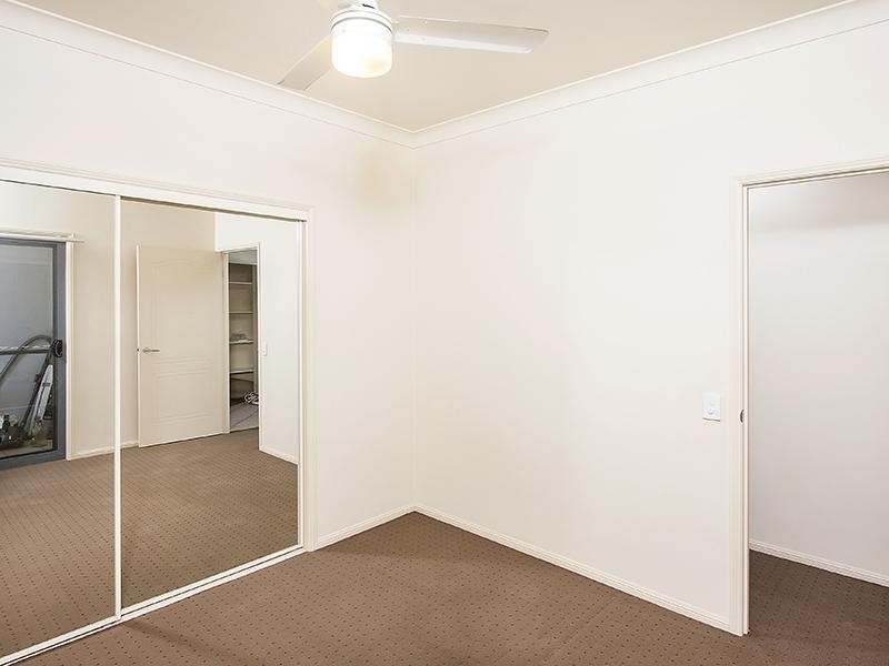 7 Boyd ST, Bowen Hills QLD 4006