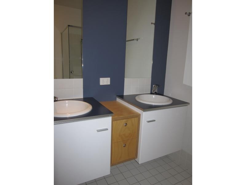 39 Arbour Avenue, Robina QLD 4226