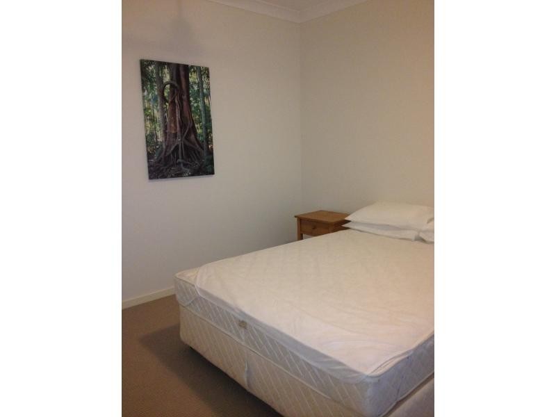 65 Manooka Drive, Cannonvale QLD 4802