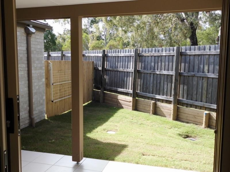 230 Pulgul St, Urangan QLD 4655