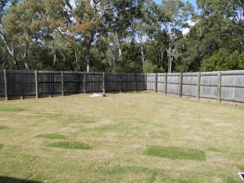 230 Pulgul St, Urangan QLD 4655