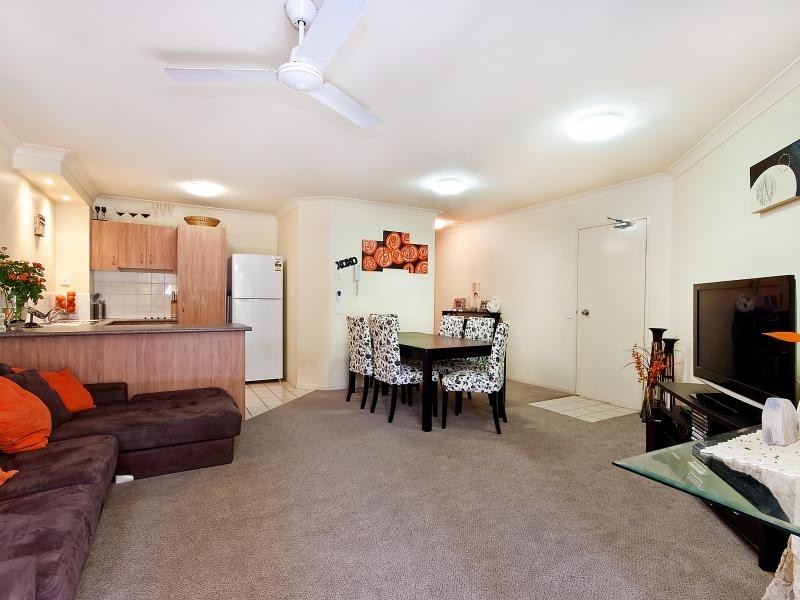 52 NEWSTEAD TERRACE, Newstead QLD 4006