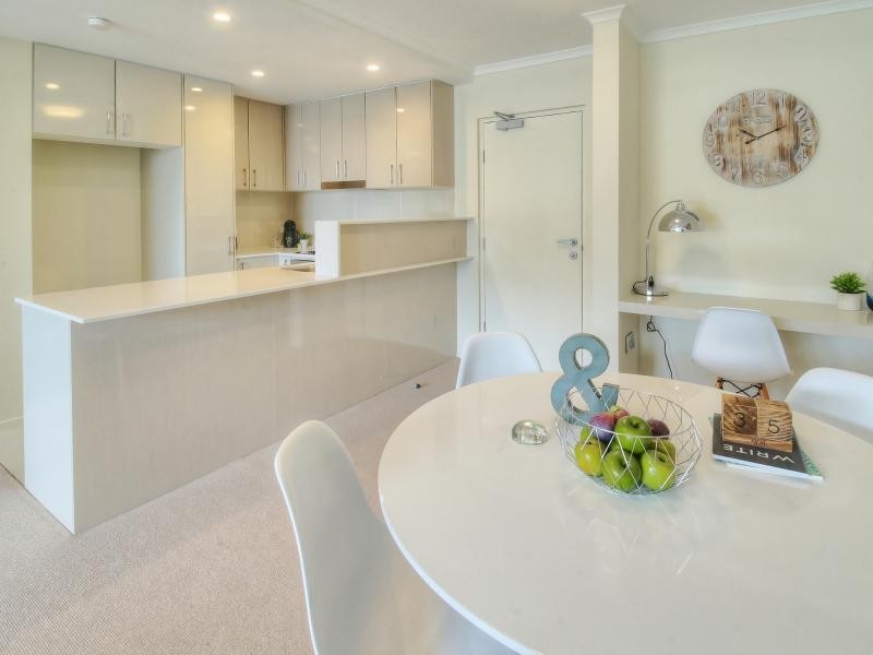 66 Slobodian Ave, Eight Mile Plains QLD 4113