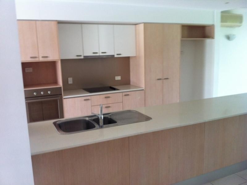 255 Varsity Pde, Varsity Lakes QLD 4227