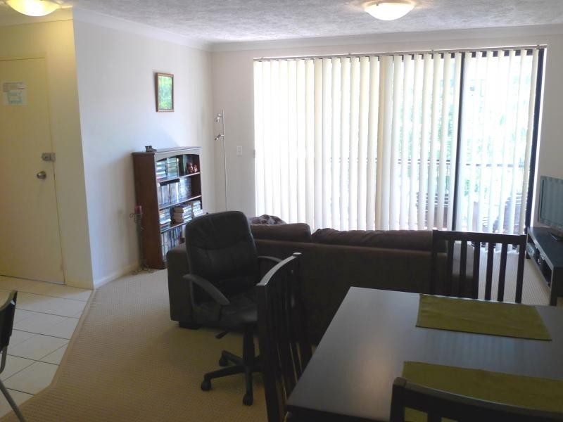 40 Labrador Street, Labrador QLD 4215