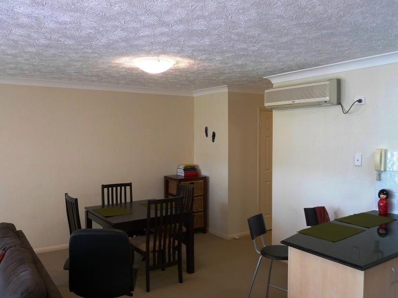 40 Labrador Street, Labrador QLD 4215