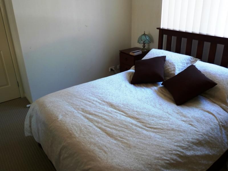 40 Labrador Street, Labrador QLD 4215