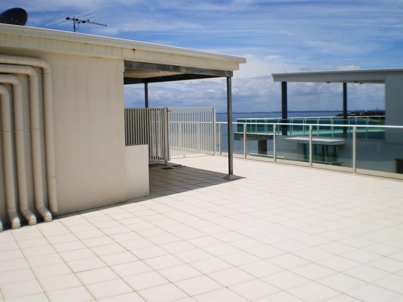 87 Marine Parade, Redcliffe QLD 4020