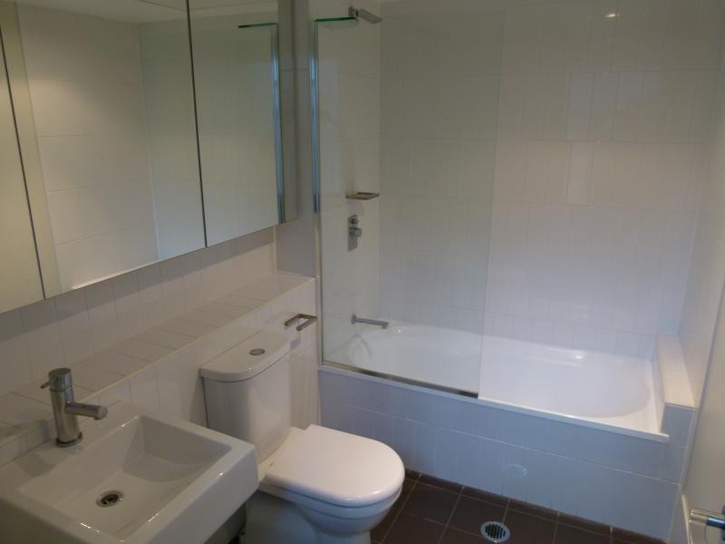 36 Vernon Terrace, Teneriffe QLD 4005