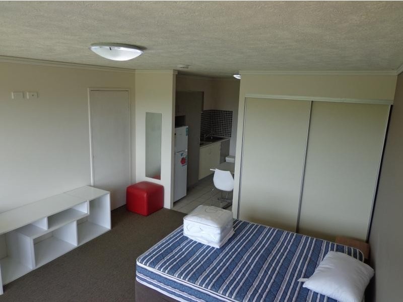 109/25 Lake Orr Drive, Robina QLD 4226