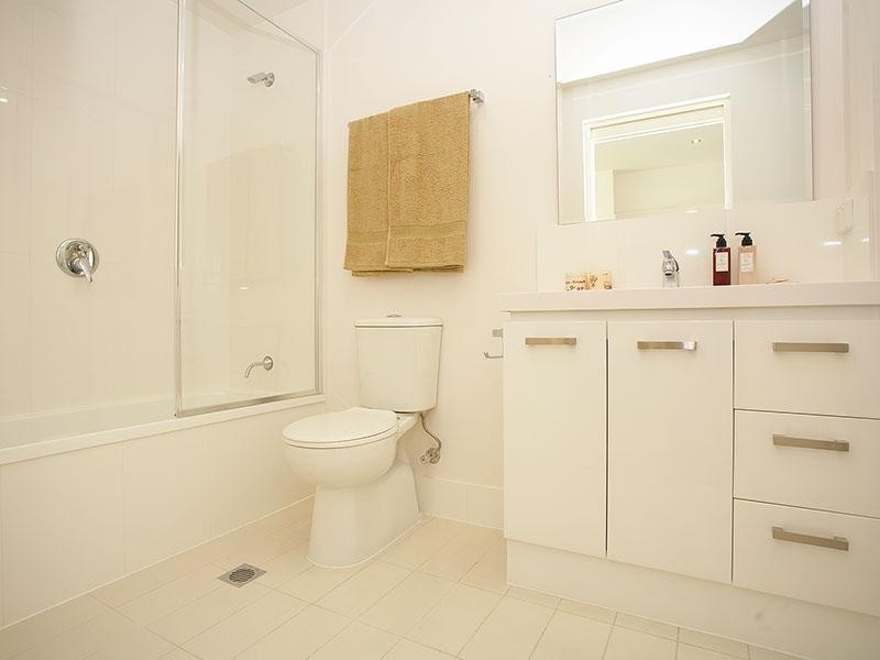 28 Ferry Rd, West End QLD 4101