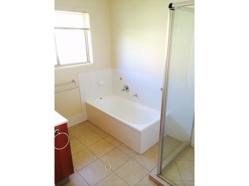 49 Johnston Street, Carina QLD 4152