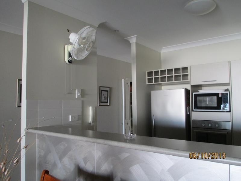 42 Warburton Street, North Ward QLD 4810