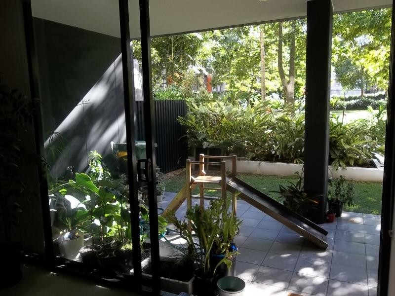 10 Pidgeon Close, West End QLD 4101