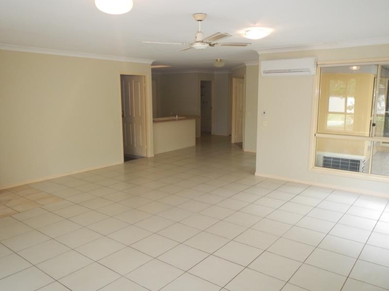 2 Stormbird Place, Carrara QLD 4211