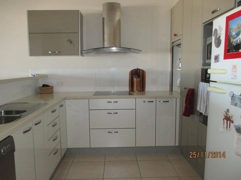 42 Warburton Street, North Ward QLD 4810