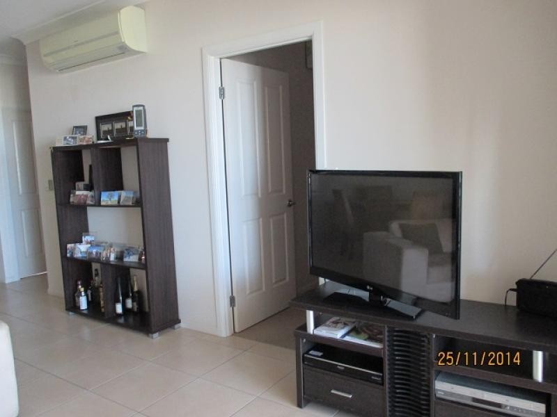 42 Warburton Street, North Ward QLD 4810