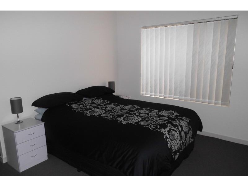 230 Pulgul St, Urangan QLD 4655