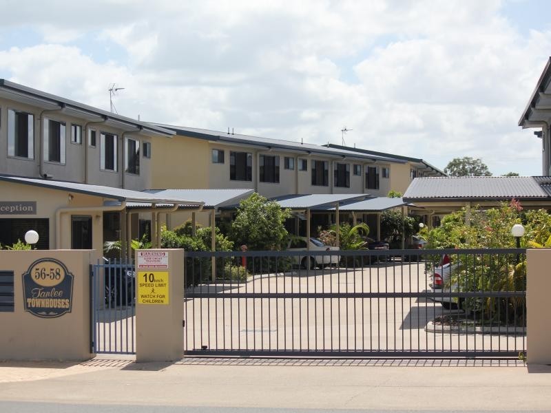 56-58 Main Street, Pialba QLD 4655