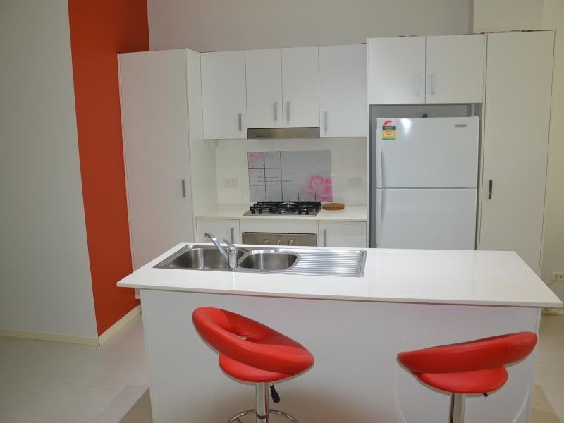 28 Ferry Rd, West End QLD 4101