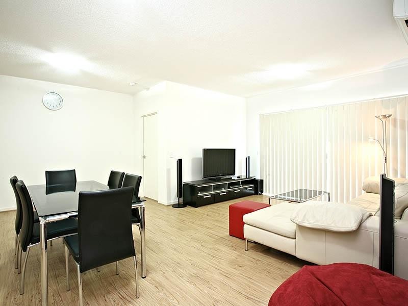 28 Ferry Rd, West End QLD 4101
