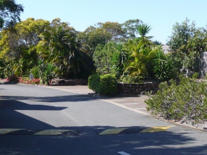 107 Arundel Drive, Arundel QLD 4214