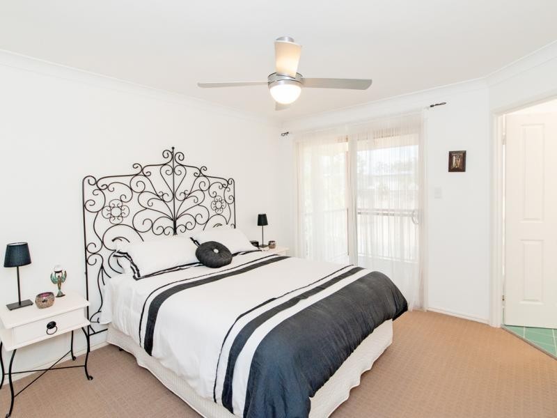 96 Formby ST, Calamvale QLD 4116