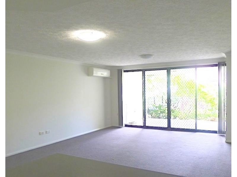 35 Hamilton Road, Moorooka QLD 4105