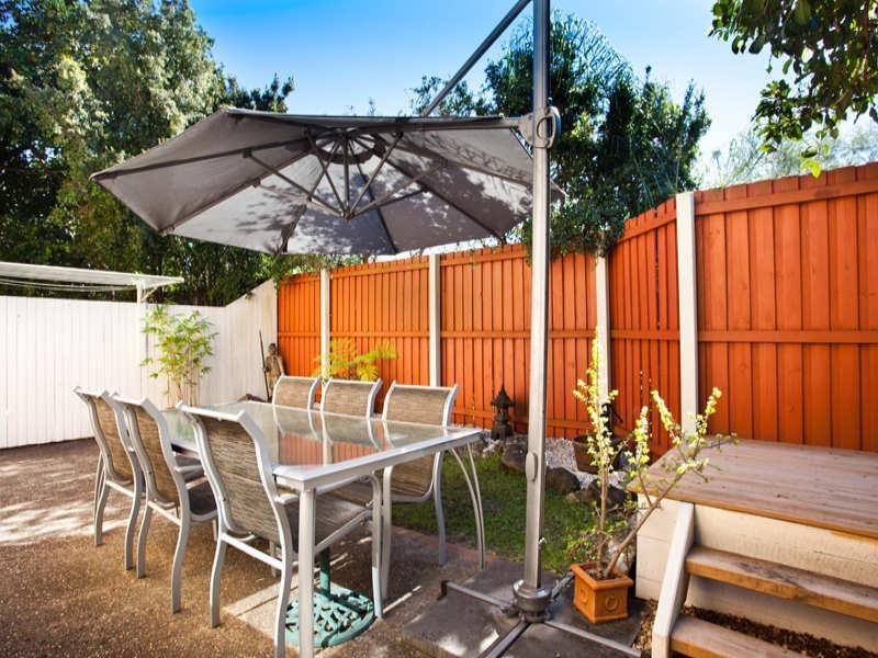 121 Golden Ave, Calamvale QLD 4116