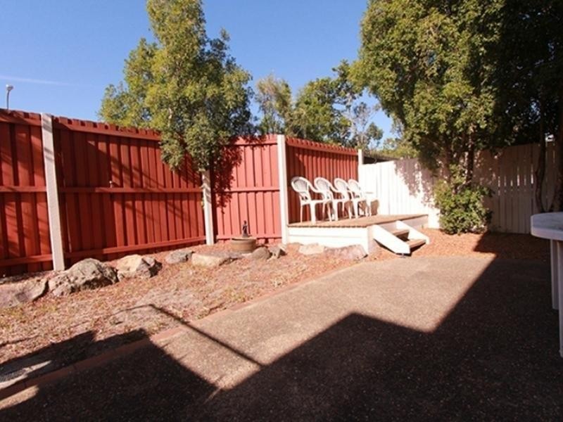 121 Golden Ave, Calamvale QLD 4116