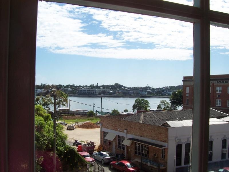 8 Skyring Terrace, Teneriffe QLD 4005