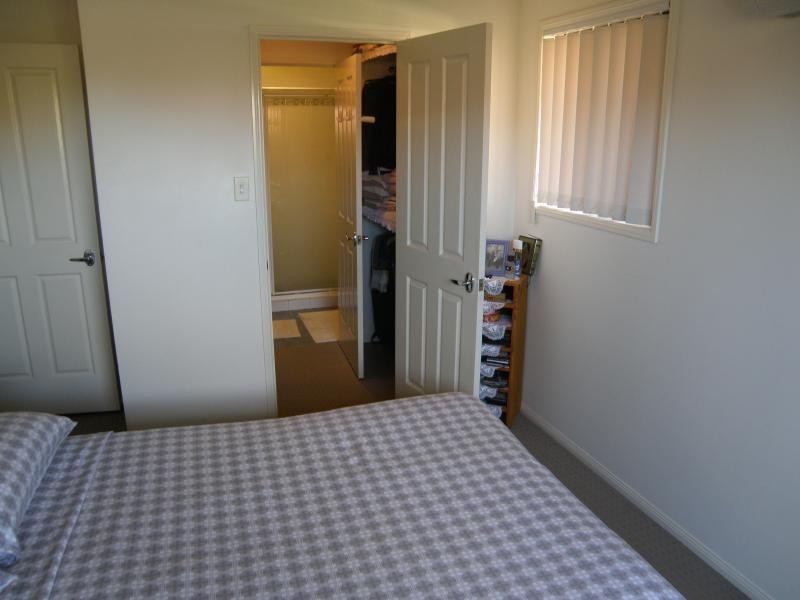 110 Scrub Rd, Carindale QLD 4152