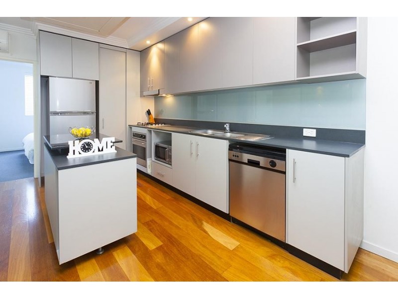 42 NEWSTEAD TERRACE, Newstead QLD 4006