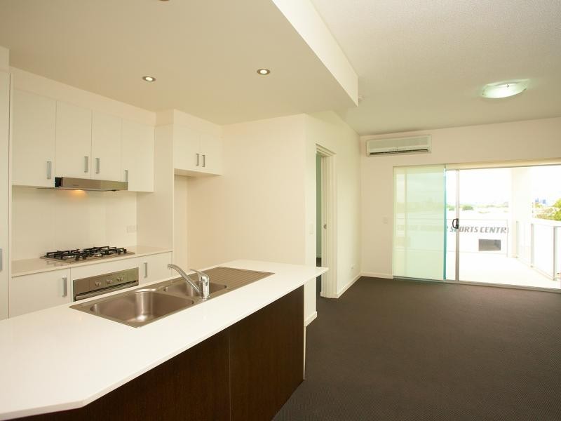 28 Ferry Rd, West End QLD 4101