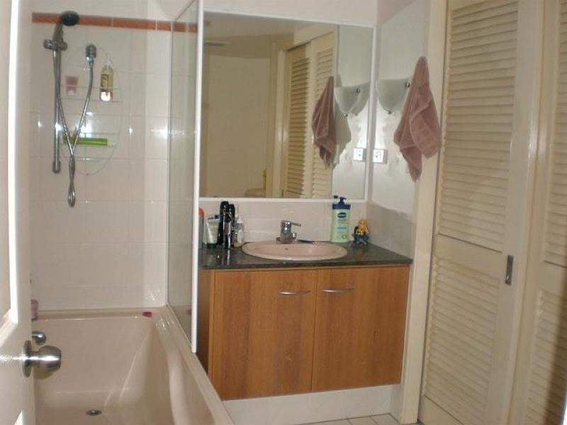 135 Macquarie Street, Teneriffe QLD 4005