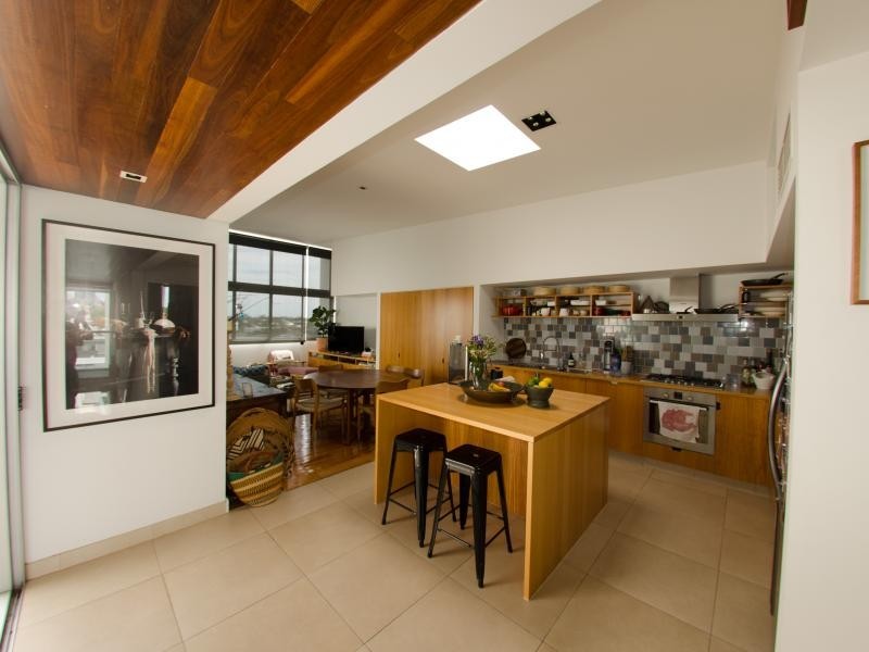 8 Skyring Terrace, Teneriffe QLD 4005