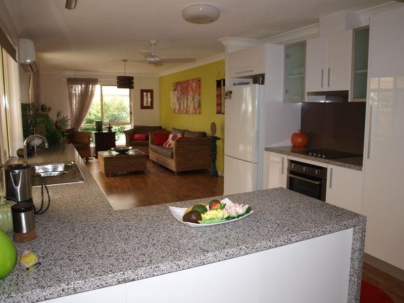 13 Prior Rd, Moffat Beach QLD 4551