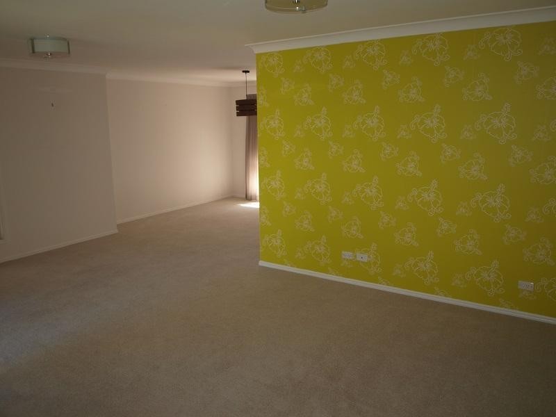 13 Prior Rd, Moffat Beach QLD 4551