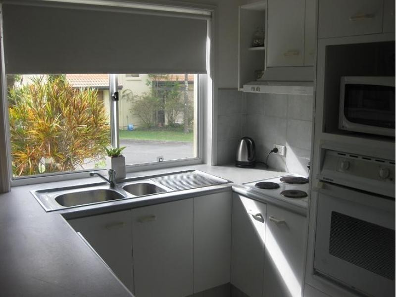 279 Cotlew St.West,, Ashmore QLD 4214