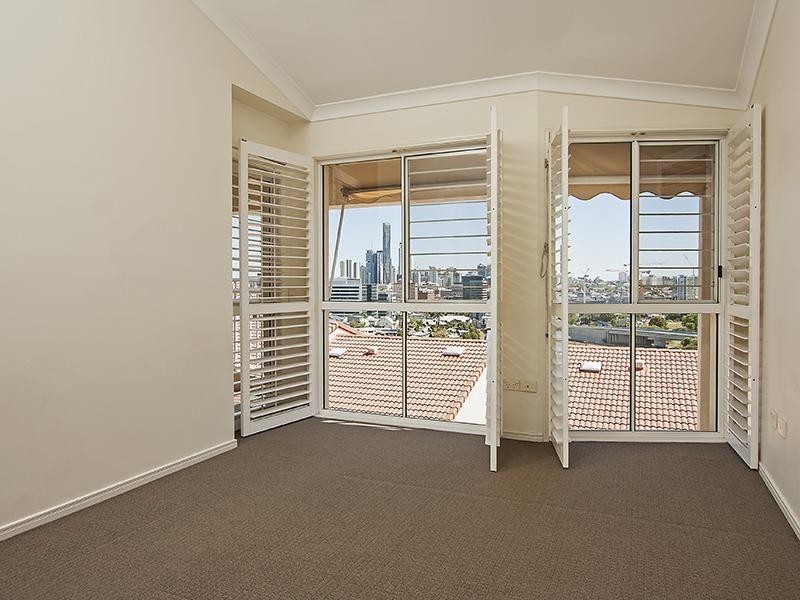 7 Boyd St, Bowen Hills QLD 4006